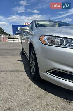 Седан Ford Fusion 2015 в Днепре