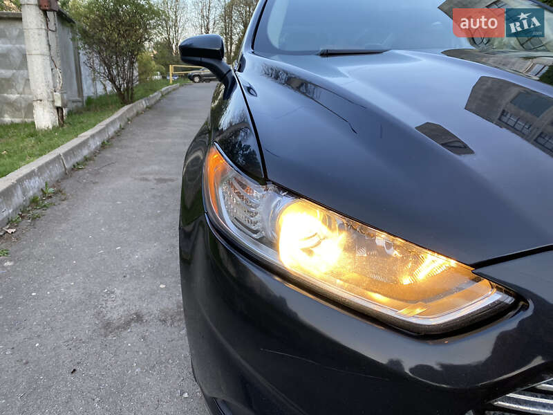 Седан Ford Fusion 2014 в Хмельницком
