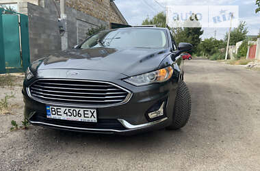 Седан Ford Fusion 2019 в Миколаєві