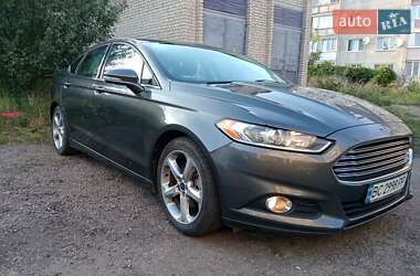 Седан Ford Fusion 2014 в 