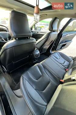 Седан Ford Fusion 2016 в Одессе