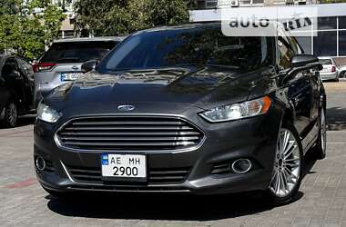 Седан Ford Fusion 2015 в Дніпрі