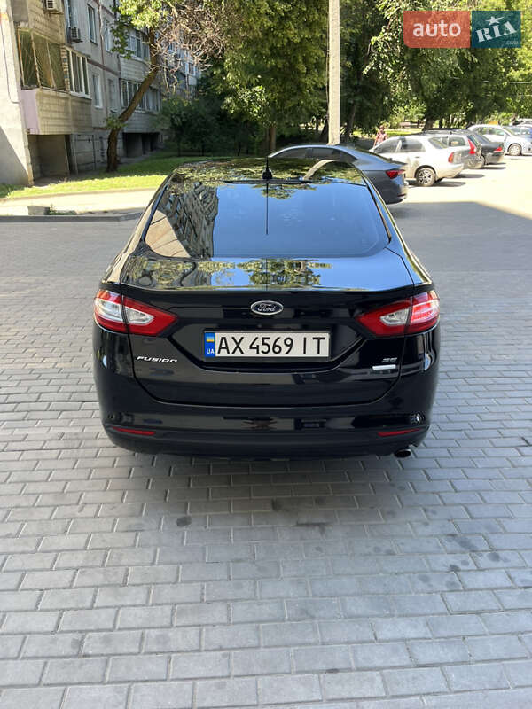 Седан Ford Fusion 2016 в Харкові