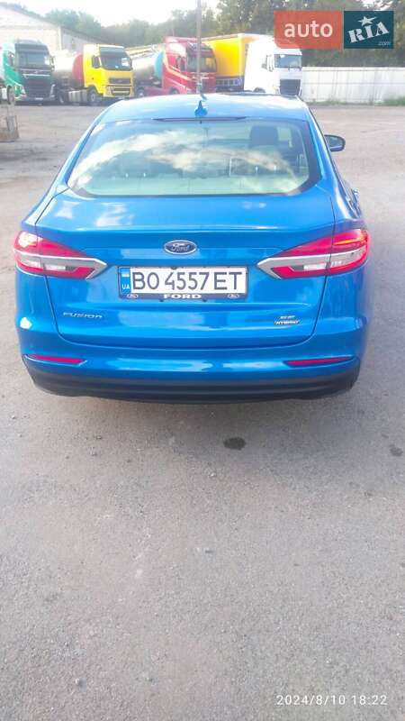 Седан Ford Fusion 2020 в Тернополе