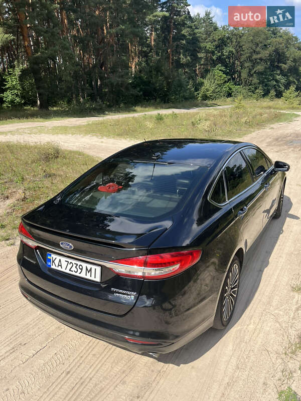 Седан Ford Fusion 2018 в Киеве