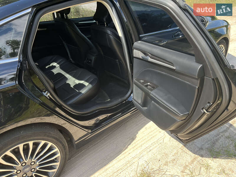 Седан Ford Fusion 2018 в Киеве