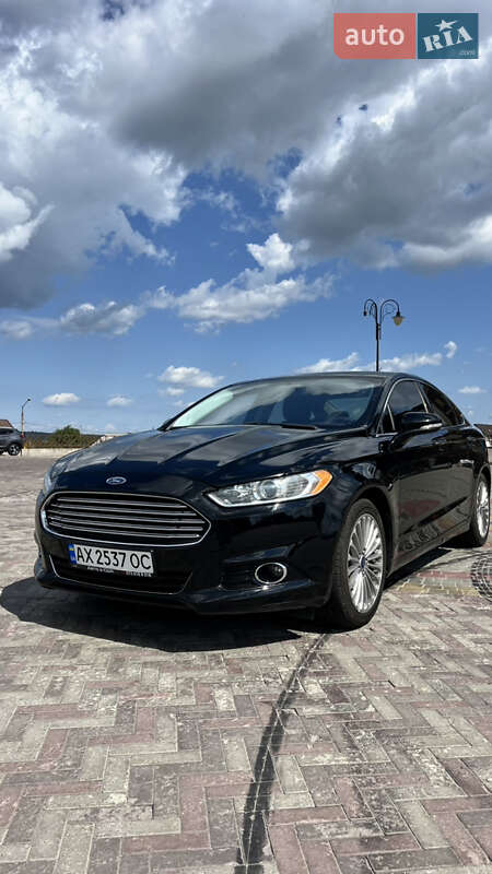 Седан Ford Fusion 2016 в Харкові