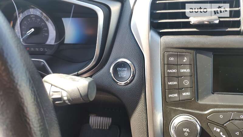 Седан Ford Fusion 2017 в Одесі
