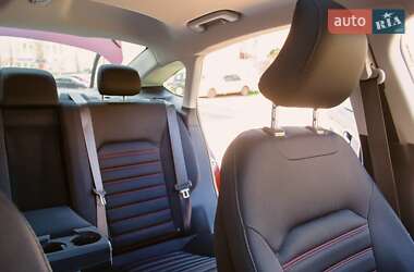 Седан Ford Fusion 2015 в 