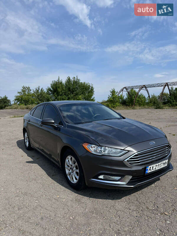 Седан Ford Fusion 2016 в Рудки
