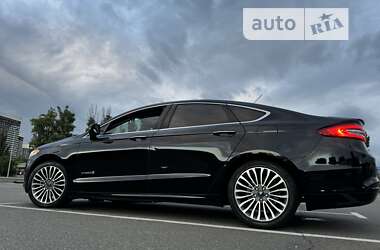 Седан Ford Fusion 2016 в Києві