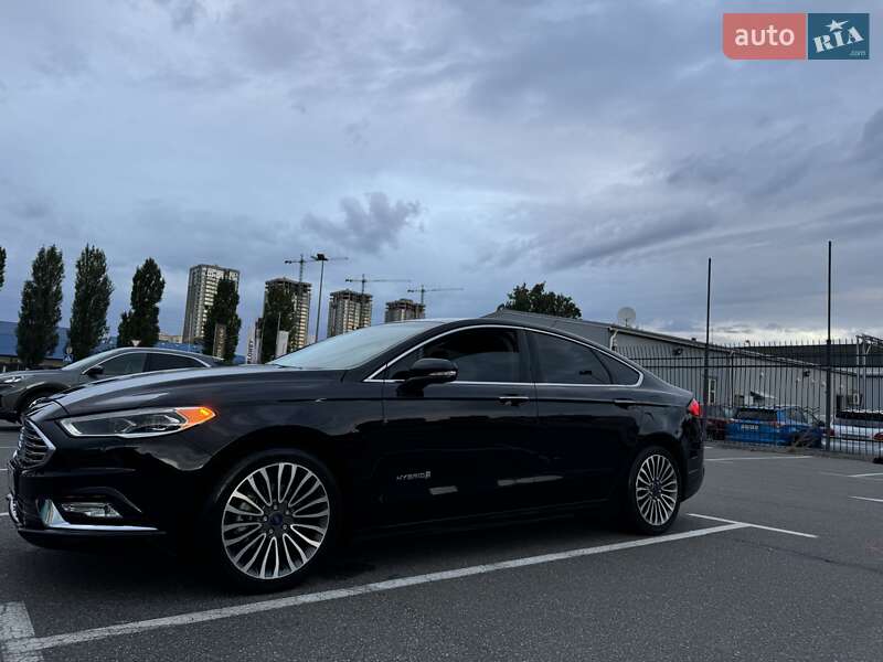 Седан Ford Fusion 2016 в Києві