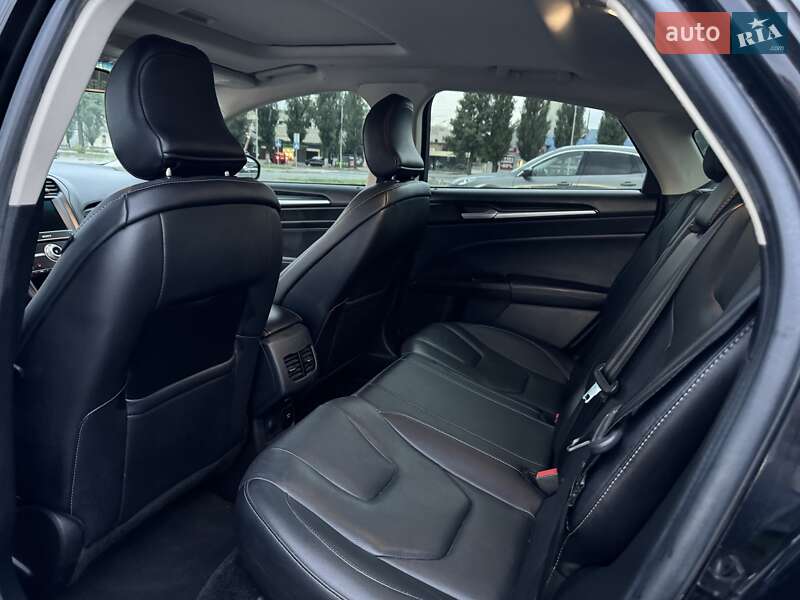 Седан Ford Fusion 2016 в Києві