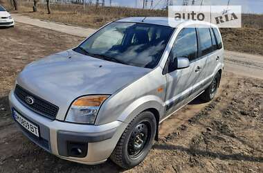 Хэтчбек Ford Fusion 2007 в Ромнах