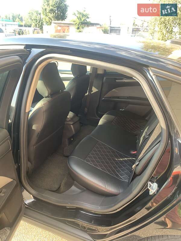 Седан Ford Fusion 2016 в Киеве фото 6 Седан Ford Fusion 2016 в Киеве