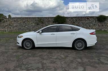 Седан Ford Fusion 2015 в Арбузинке