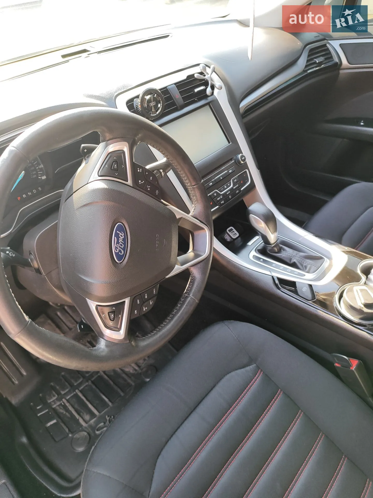 2016 Ford Fusion - мініатюра 14