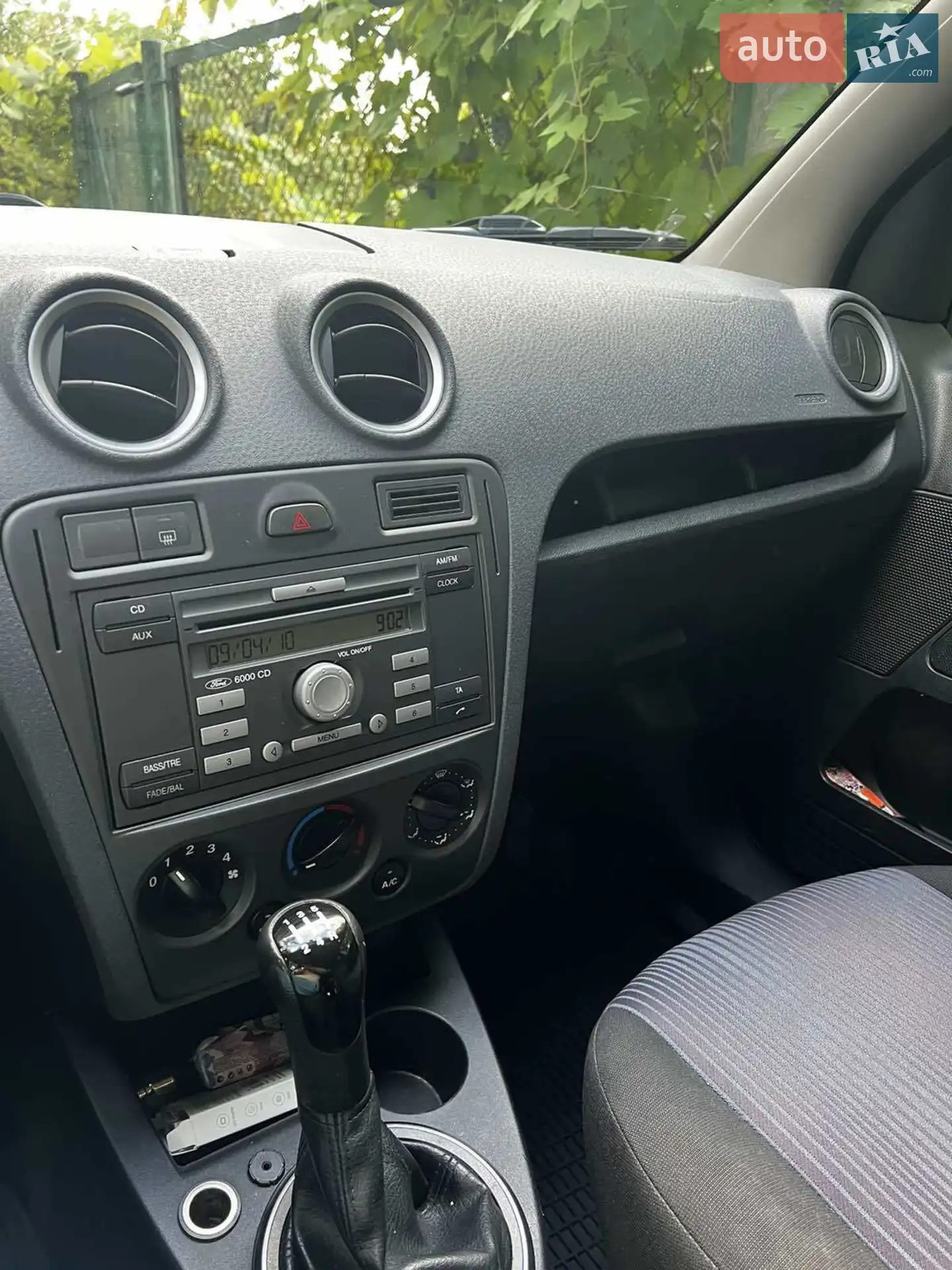 2010 Ford Fusion - мініатюра 11
