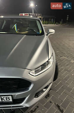 Седан Ford Fusion 2012 в Черкасах