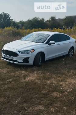 Седан Ford Fusion 2020 в Фастове