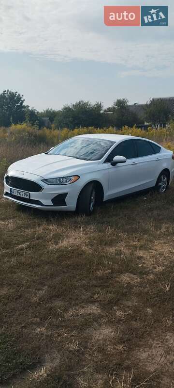 Седан Ford Fusion 2020 в Фастові