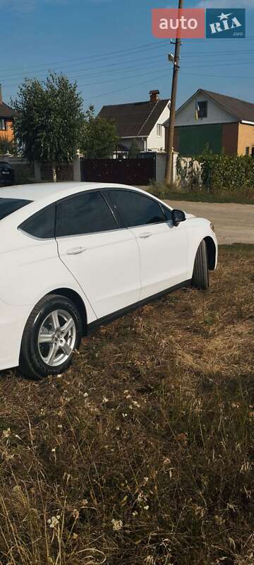 Седан Ford Fusion 2020 в Фастові