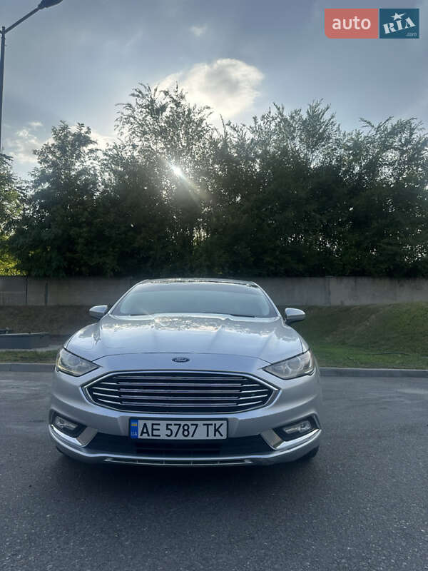 Седан Ford Fusion 2016 в Дніпрі