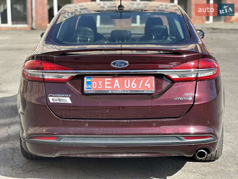 Седан Ford Fusion 2018 в Рівному