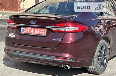 Седан Ford Fusion 2018 в Рівному