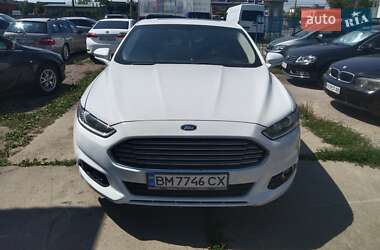 Седан Ford Fusion 2016 в 