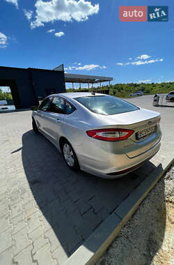 Седан Ford Fusion 2014 в Львове