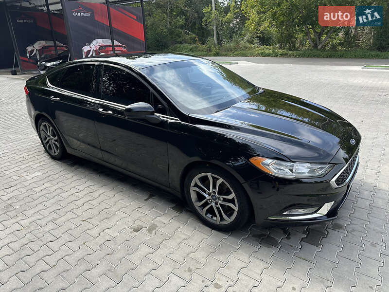 Ford Fusion 2017