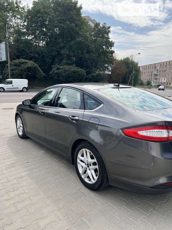 Седан Ford Fusion 2016 в Ровно фото 7 Седан Ford Fusion 2016 в Ровно