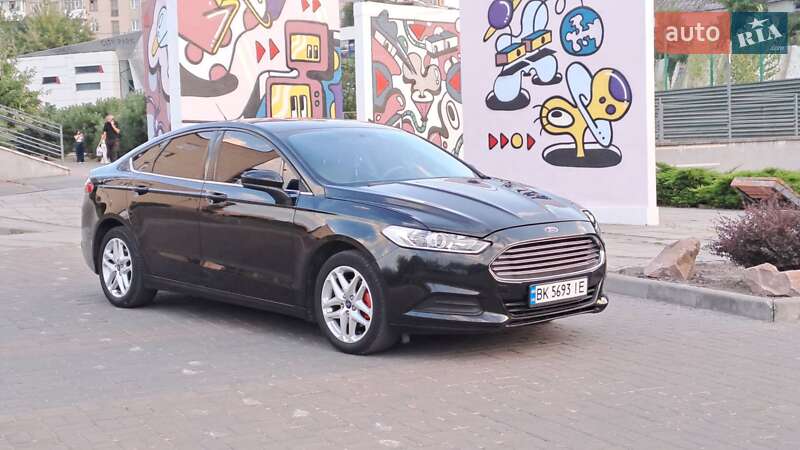 Седан Ford Fusion 2016 в Луцке