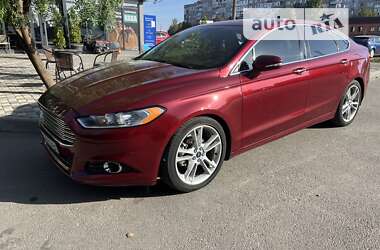 Седан Ford Fusion 2015 в Кропивницком