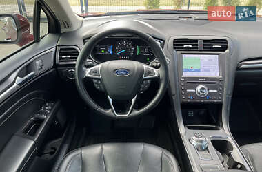 Седан Ford Fusion 2019 в Києві