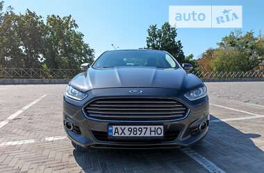 Седан Ford Fusion 2015 в Харькове