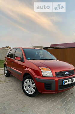 Хетчбек Ford Fusion 2007 в Дунаївцях