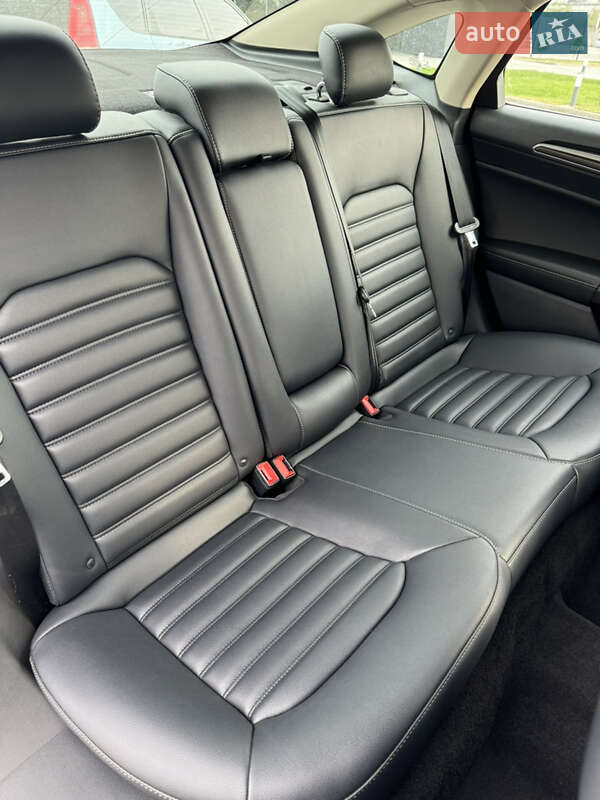 Седан Ford Fusion 2020 в Хмельницькому фото 11 Седан Ford Fusion 2020 в Хмельницькому