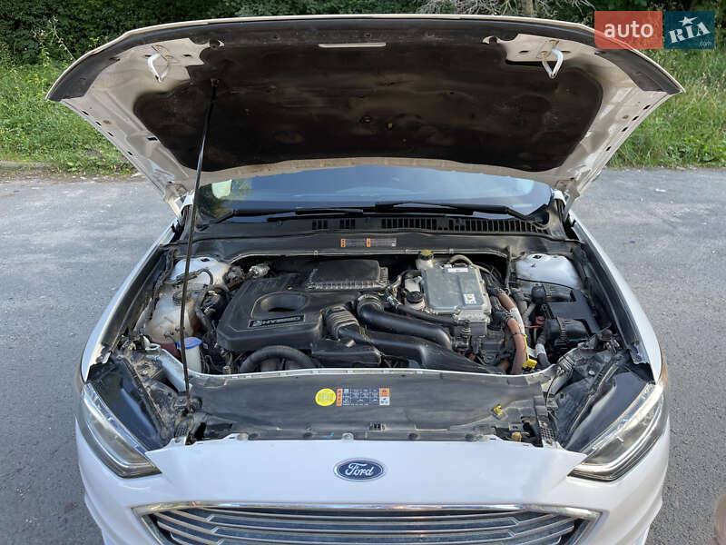 Седан Ford Fusion 2018 в Тернополі