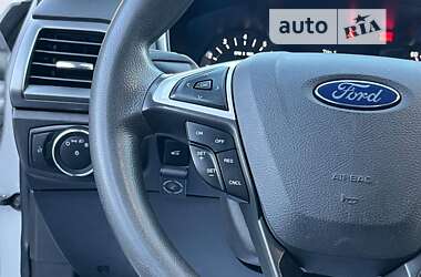 Седан Ford Fusion 2016 в Вінниці