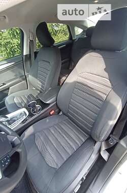 Седан Ford Fusion 2015 в Белой Церкви