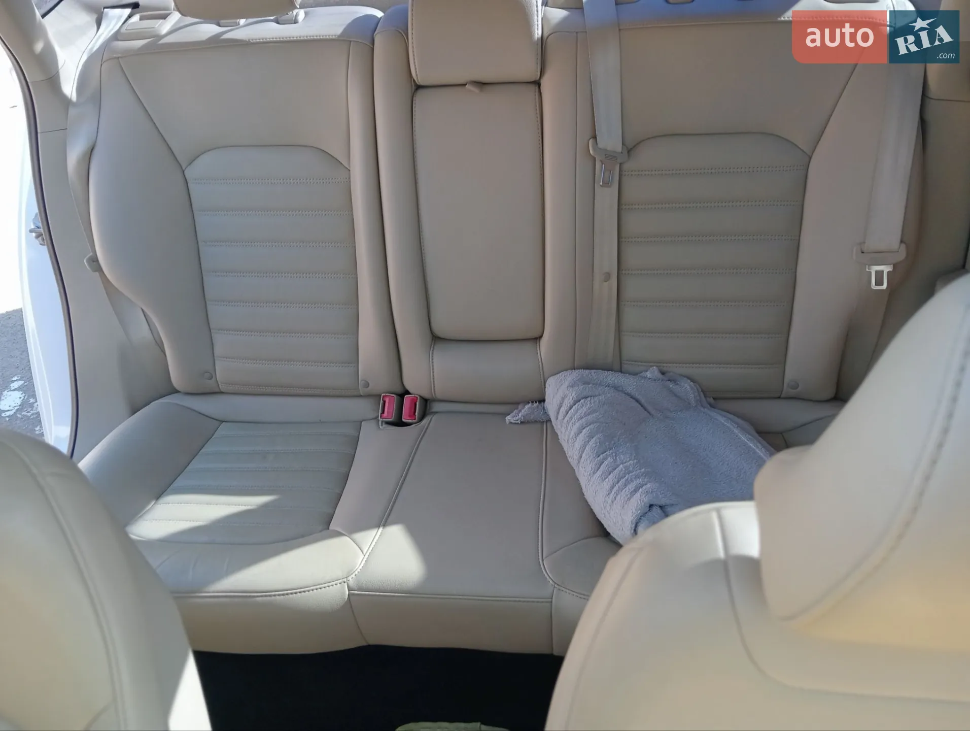 2016 Ford Fusion - мініатюра 37