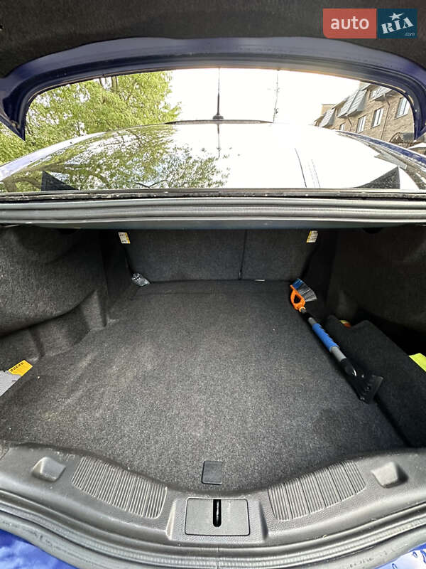 Седан Ford Fusion 2013 в Киеве