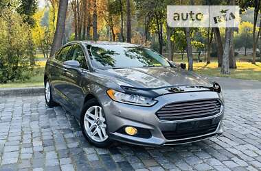 Седан Ford Fusion 2013 в Харкові