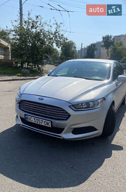 Седан Ford Fusion 2014 в Львове