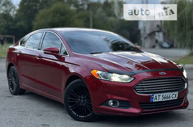 Седан Ford Fusion 2013 в Калуші