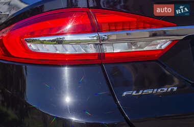 Седан Ford Fusion 2017 в Одесі