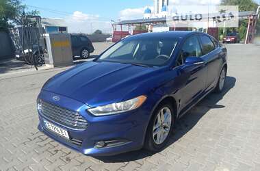 Седан Ford Fusion 2012 в Черновцах