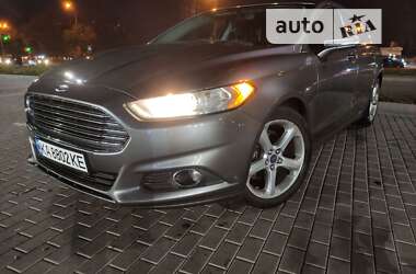 Седан Ford Fusion 2014 в Києві